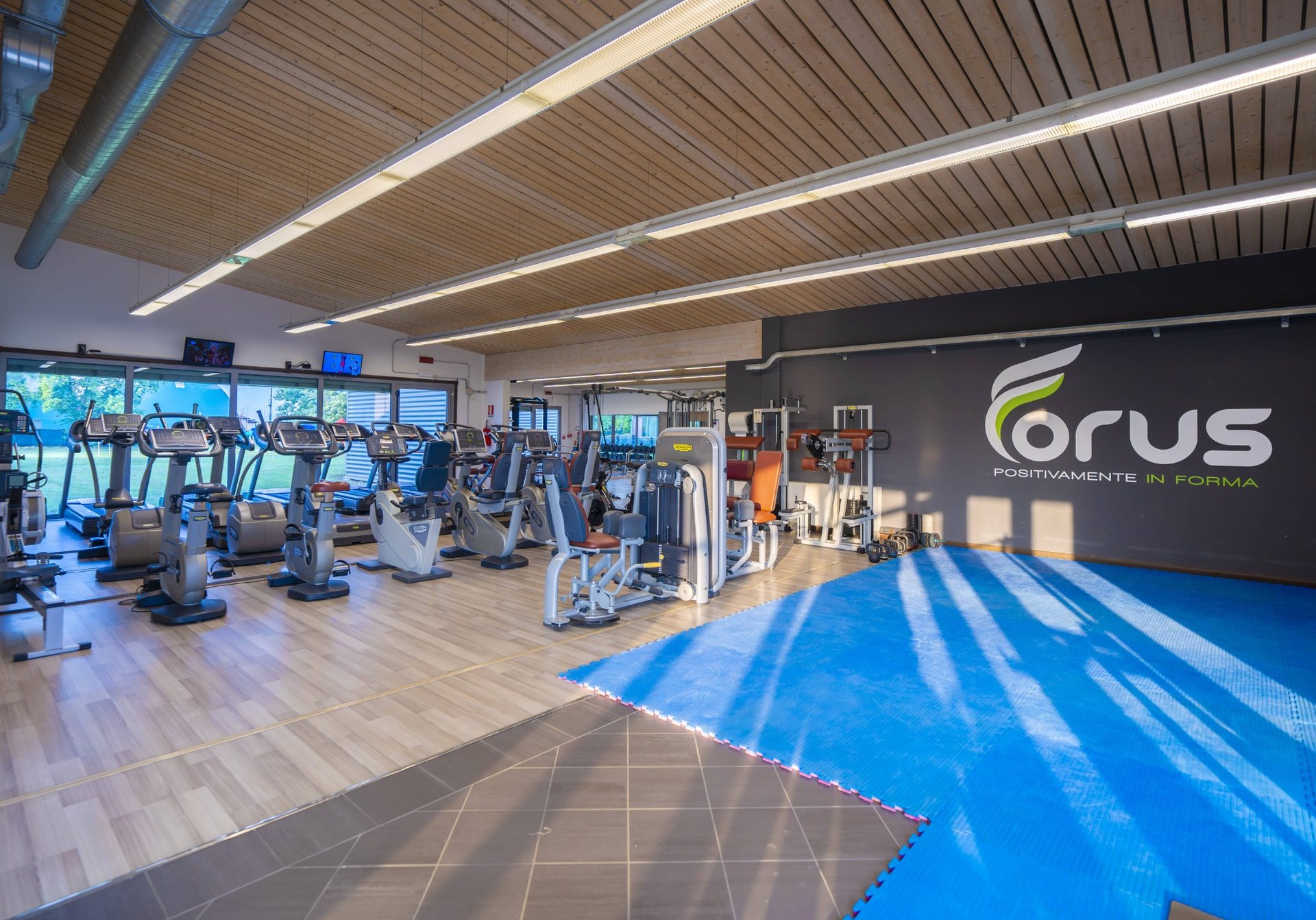 forus_06_gimnasio_general